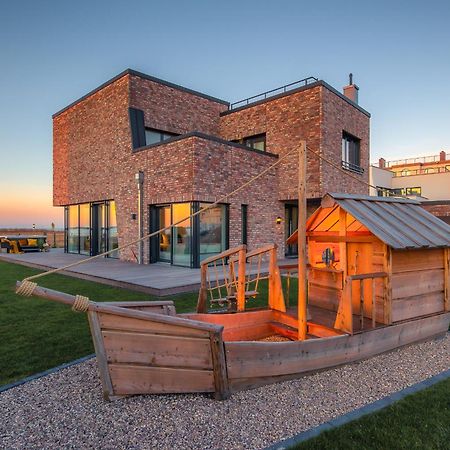 Villa King Erste Lage, Dachterrasse, Meerblick, Carport, Kamin, Sauna, Terrasse, Aussenrolllaeden Olpenitz Luaran gambar