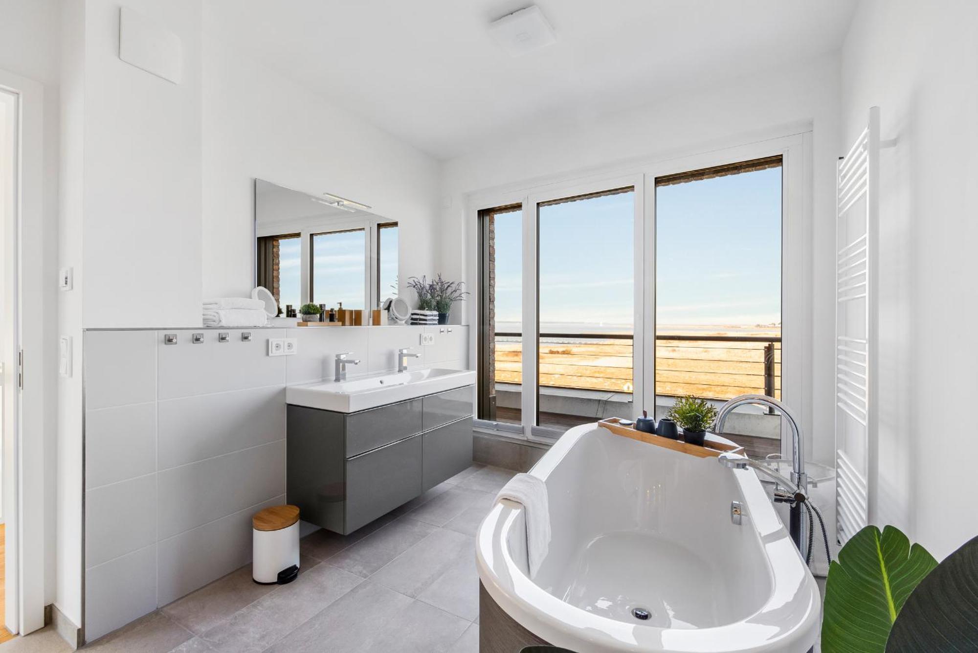Villa King Erste Lage, Dachterrasse, Meerblick, Carport, Kamin, Sauna, Terrasse, Aussenrolllaeden Olpenitz Luaran gambar